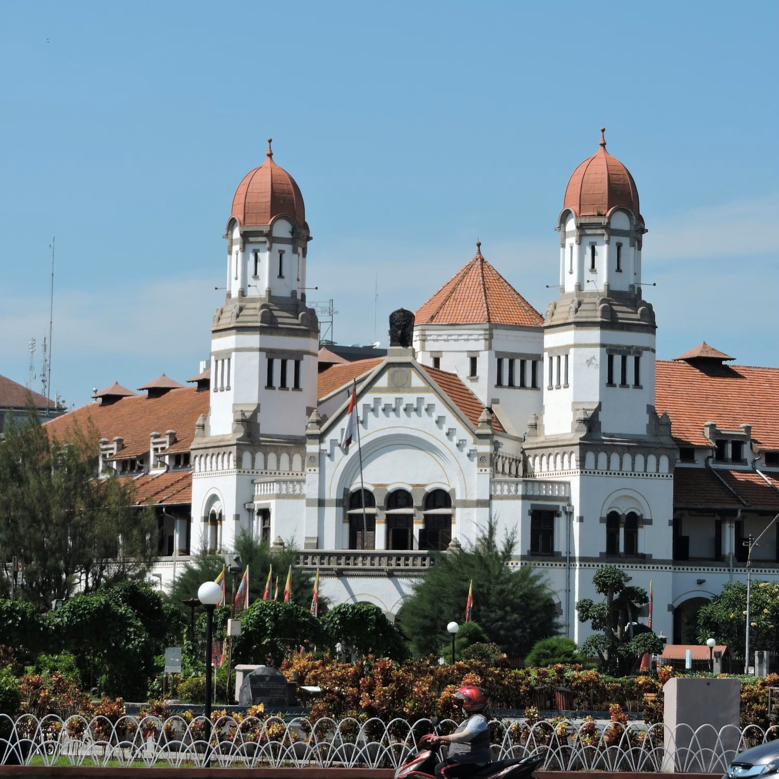 Solusi makan harian tanpa mikir tiap hari!
